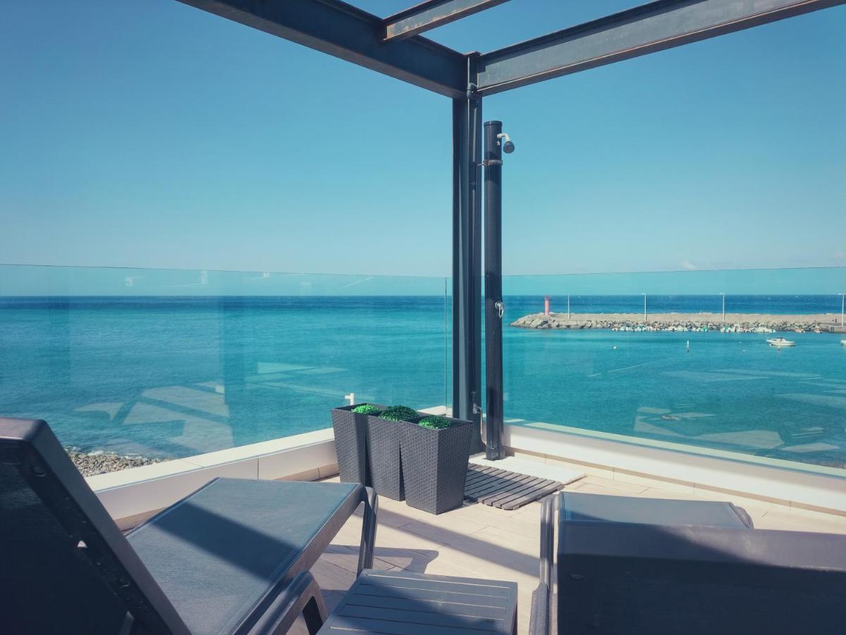 Apartamento Frente al mar - De Sebastian 2 San Nicolás Exterior foto